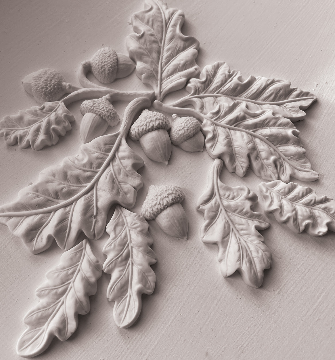 IOD Mould Oaks Leaves & Acorns - 6 x 10