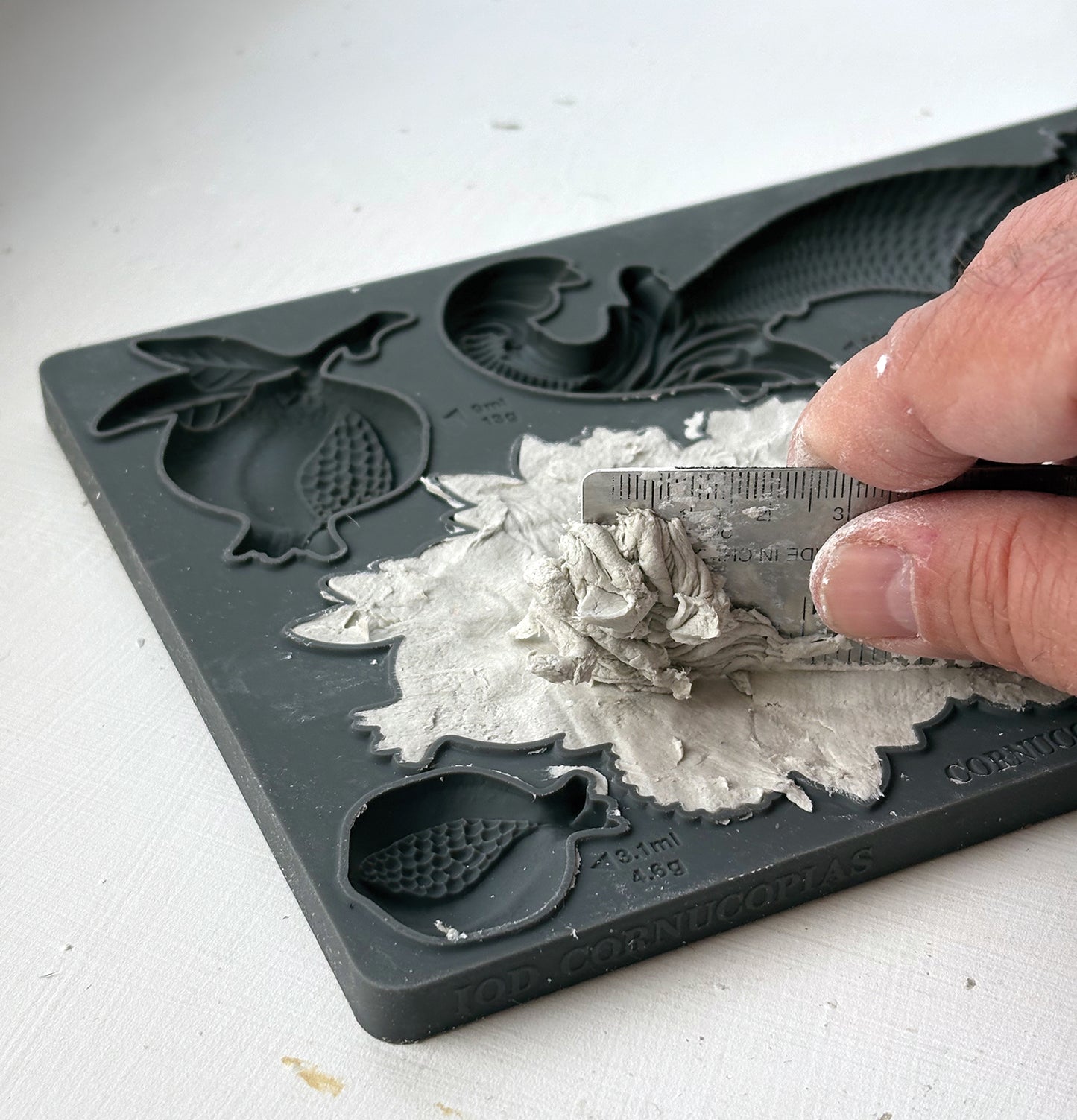 IOD Mould - Cornucopias 6x10