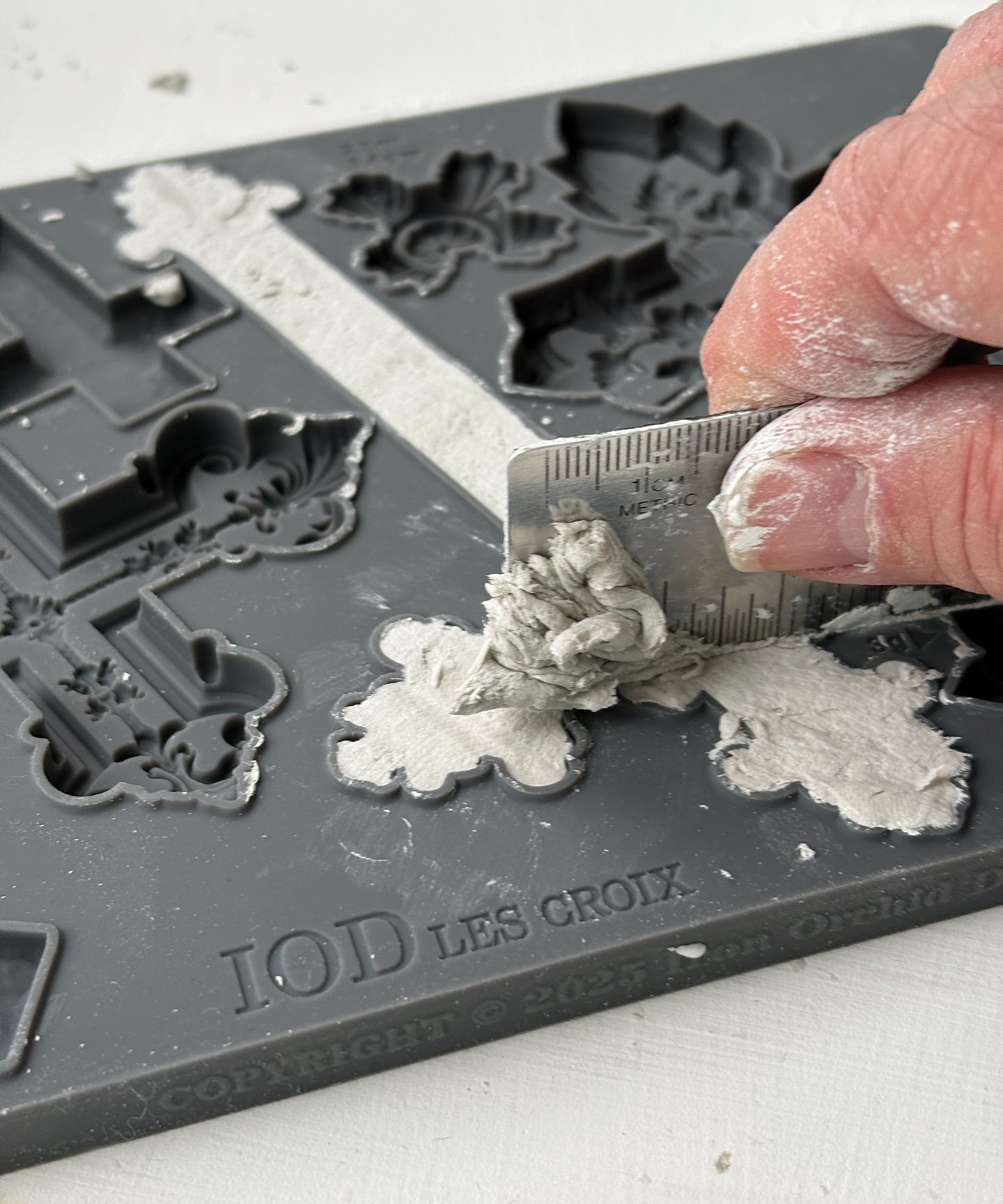 IOD Mould - Les Croix 6x10