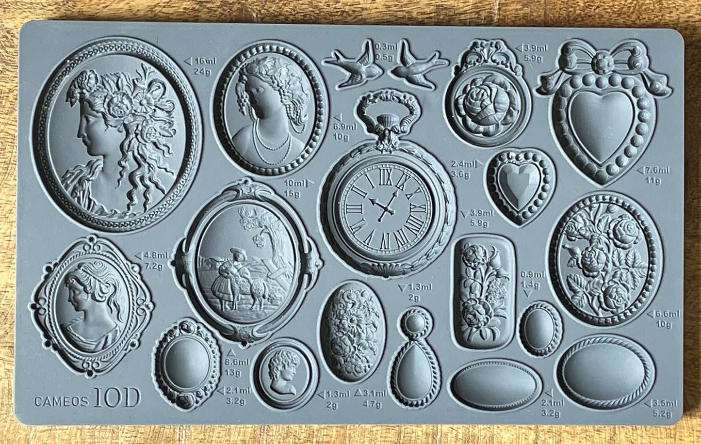 Cameo Mould IOD